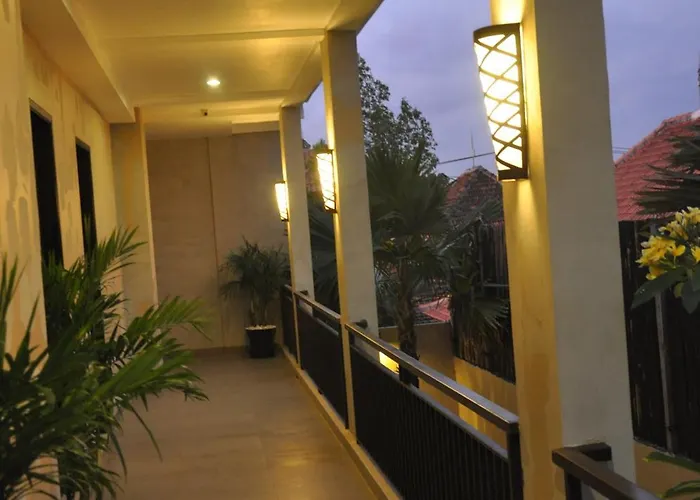 D'penjor Seminyak (Bali)