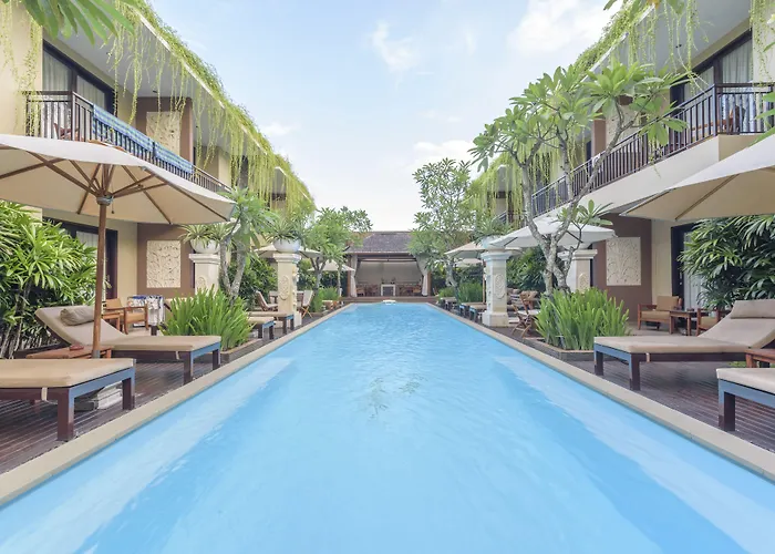 D'penjor Seminyak (Bali)