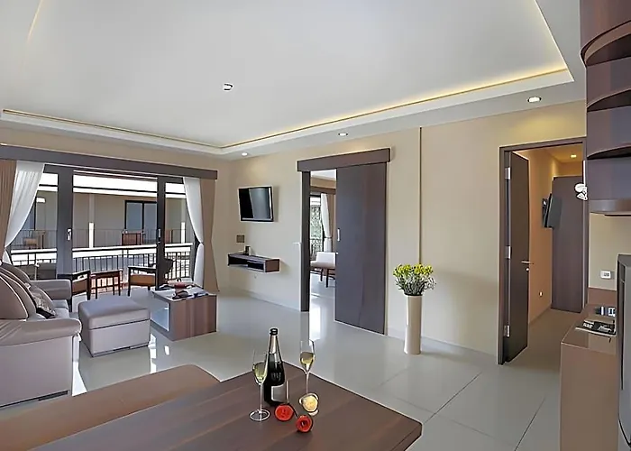 D'penjor Hotel 4*