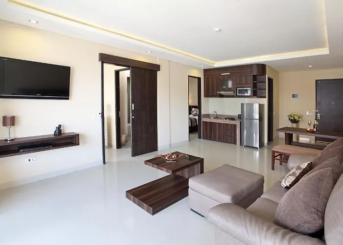 Hotel D'penjor 4*