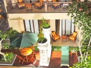 D'penjor Hotel