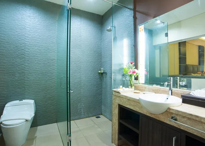 Hotel D'penjor 4*